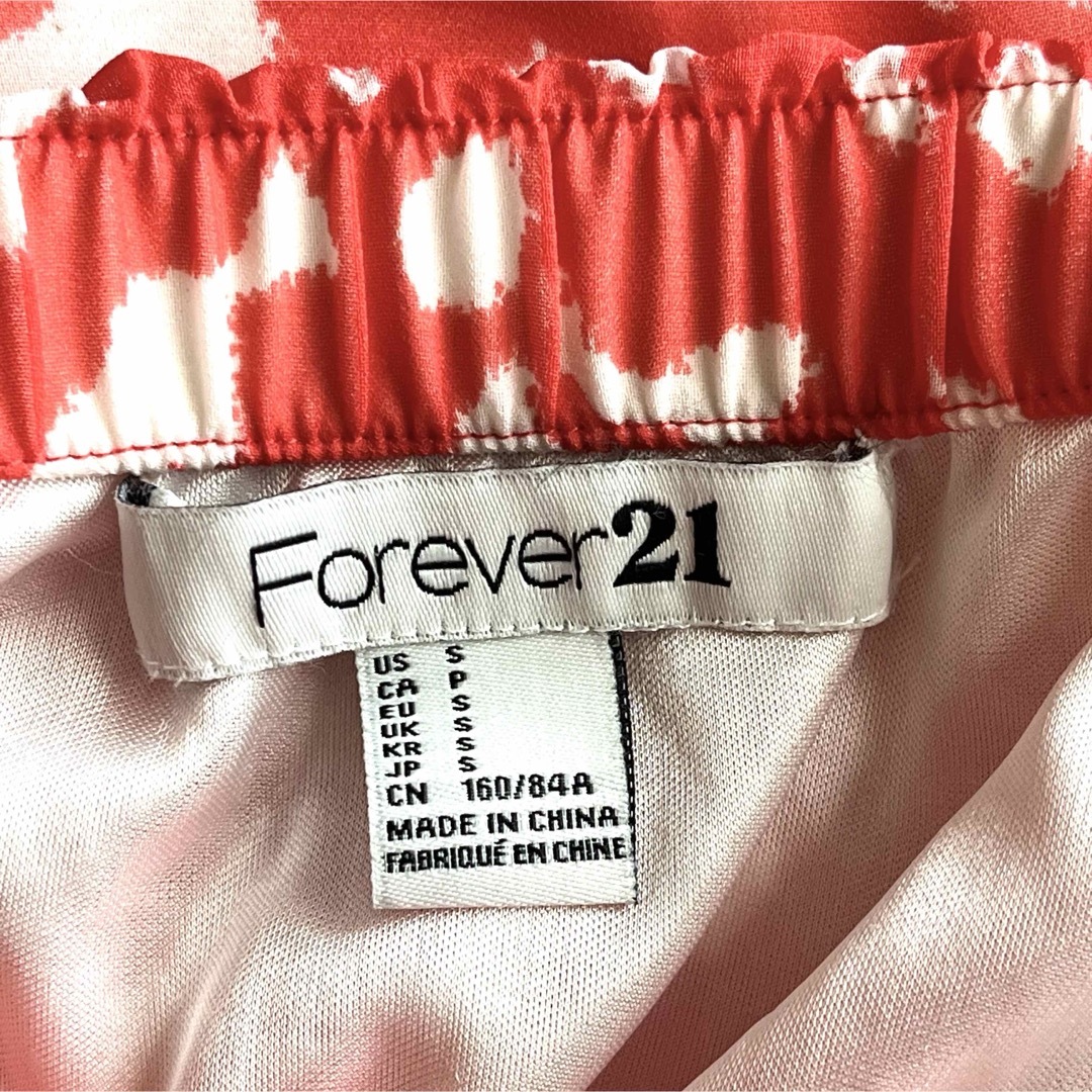 FOREVER 21(フォーエバートゥエンティーワン)のフォーエバー21 チューブトップ　ミニワンピース　フリル　オレンジ レディースのワンピース(ミニワンピース)の商品写真