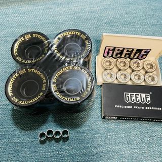 スケートボード　78Aソフトウィール+ABEC11ベアリン PENNYも使える(スケートボード)