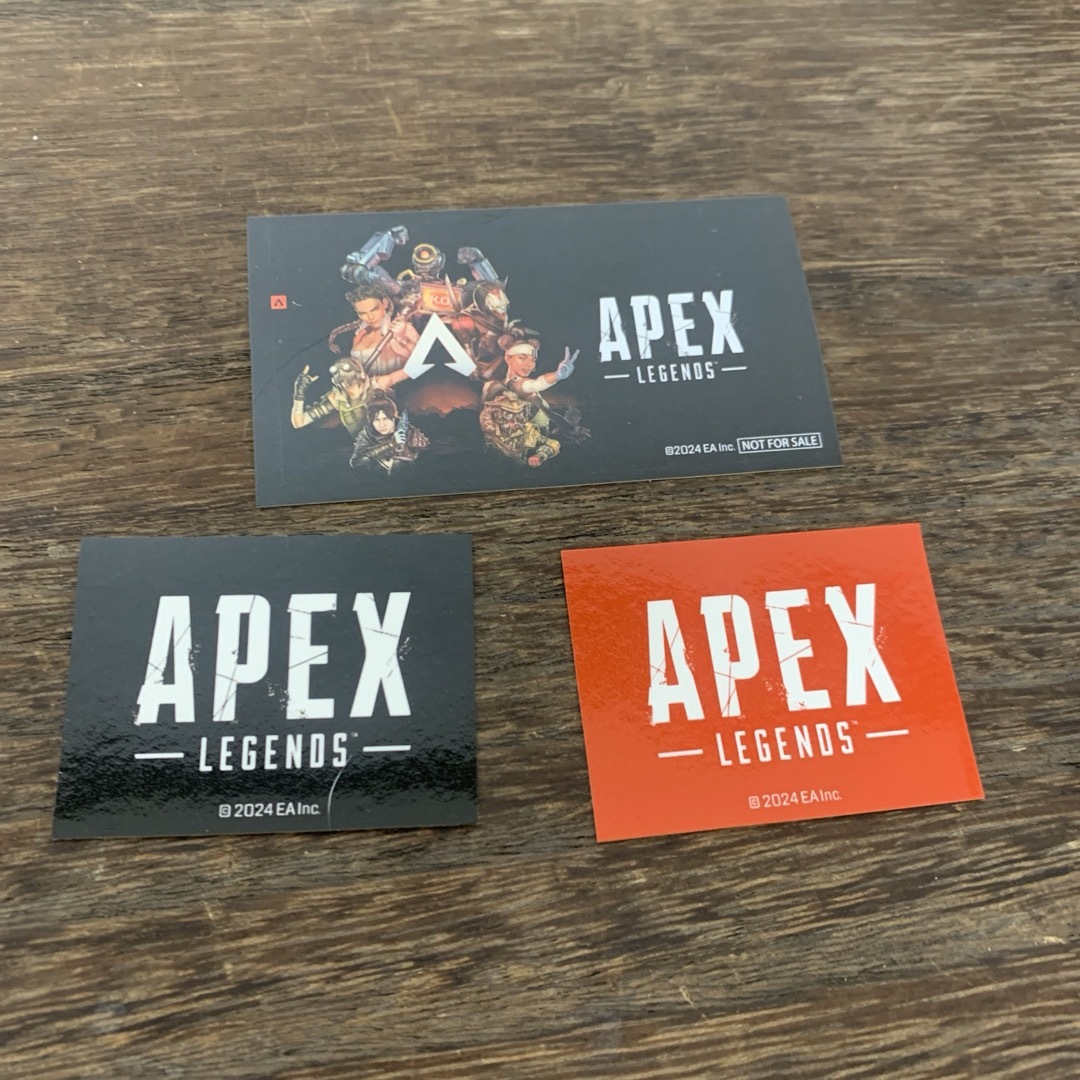 Apex Legends　エイペックス　ロゴステッカー　セット エンタメ/ホビーのおもちゃ/ぬいぐるみ(キャラクターグッズ)の商品写真