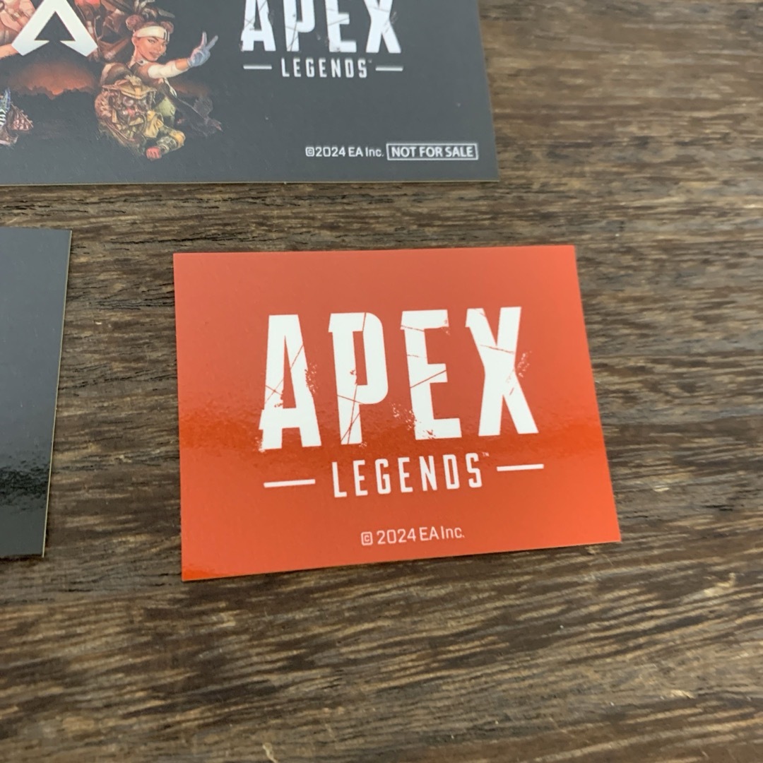 Apex Legends　エイペックス　ロゴステッカー　セット エンタメ/ホビーのおもちゃ/ぬいぐるみ(キャラクターグッズ)の商品写真