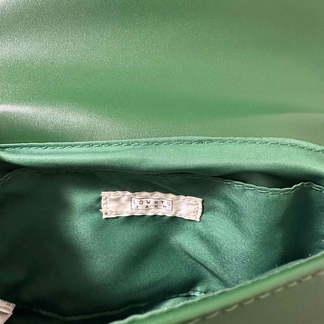 LOWRYS FARM(ローリーズファーム)のローリーズファーム　フラップボタンポシェット　ショルダーバッグ　ミニバッグ レディースのバッグ(ショルダーバッグ)の商品写真
