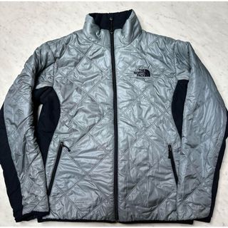 ノースフェイス(THE NORTH FACE) ダウンジャケット(メンズ)（シルバー