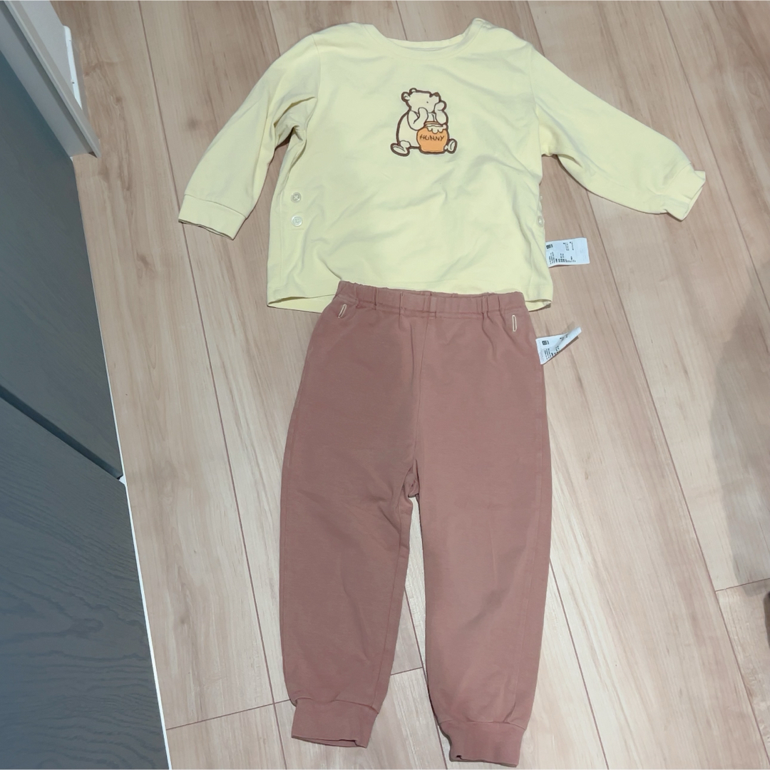 UNIQLO(ユニクロ)のプーさん　ユニクロ　パジャマ キッズ/ベビー/マタニティのキッズ服男の子用(90cm~)(パジャマ)の商品写真