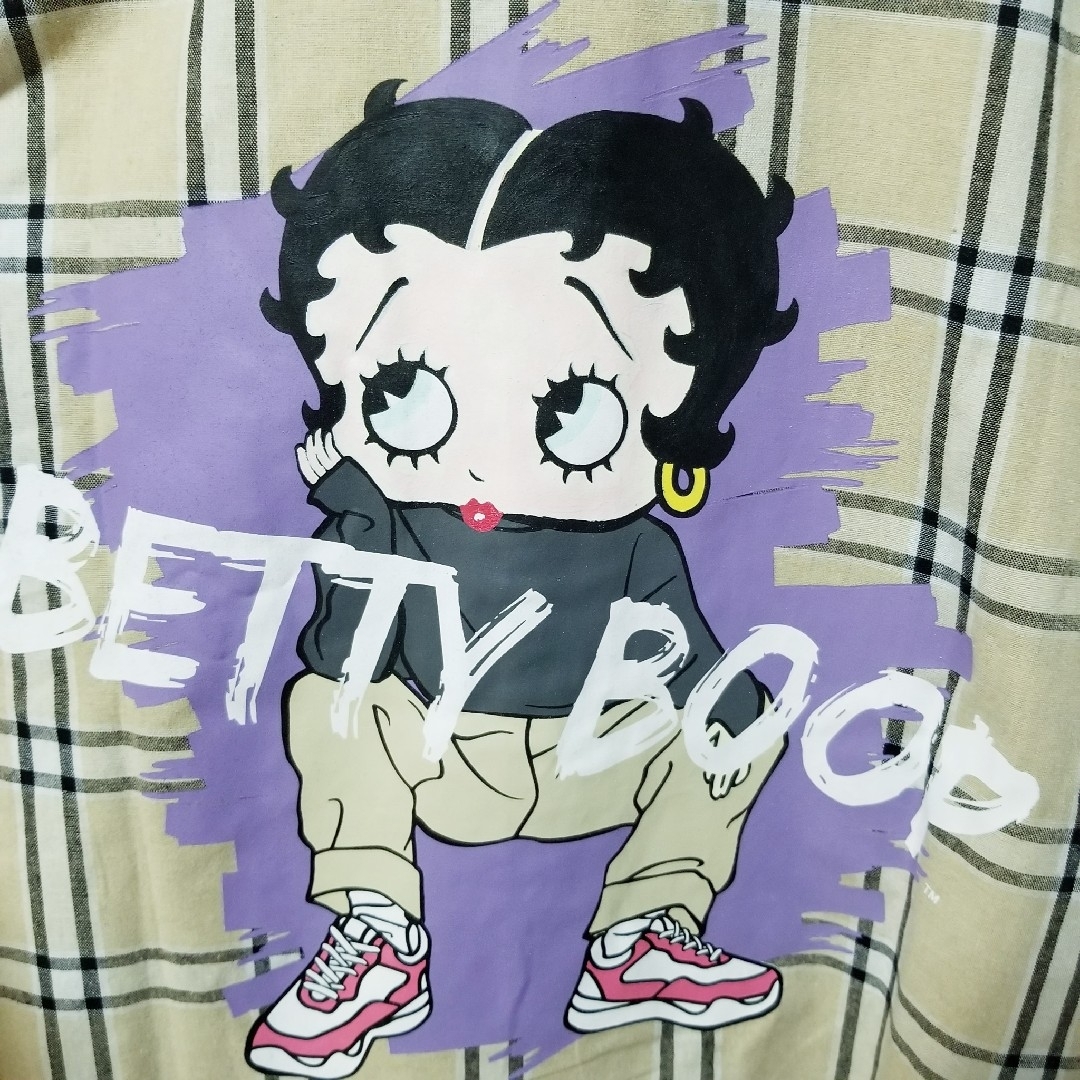 Betty Boop(ベティブープ)の新品 ベティーブープ ワンピース ベティちゃん 長袖 シャツ USA Tシャツ レディースのトップス(シャツ/ブラウス(長袖/七分))の商品写真