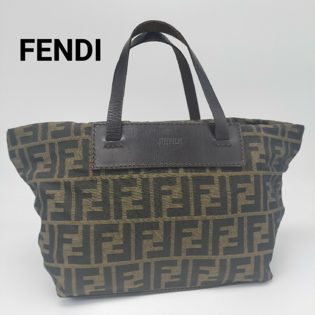 FENDI(フェンディ)の極美品✨フェンディ　ハンドバッグ レディースのバッグ(ハンドバッグ)の商品写真