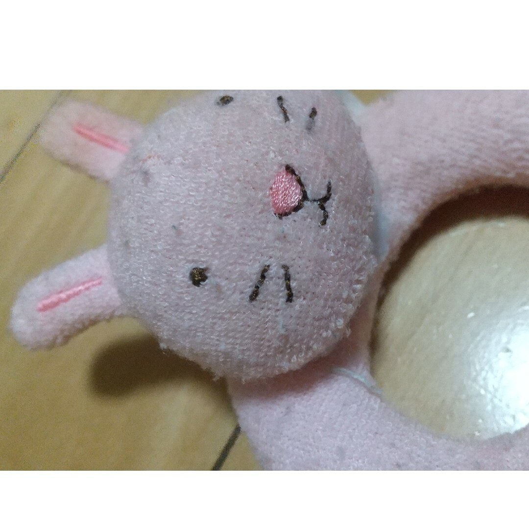 ガラガラ うさぎ ピンク ベビー おもちゃ  Panko キッズ/ベビー/マタニティのおもちゃ(がらがら/ラトル)の商品写真