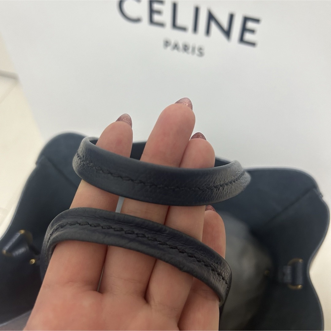 celine(セリーヌ)の【希少】CELINE カバ スモール ネイビー レディースのバッグ(ハンドバッグ)の商品写真