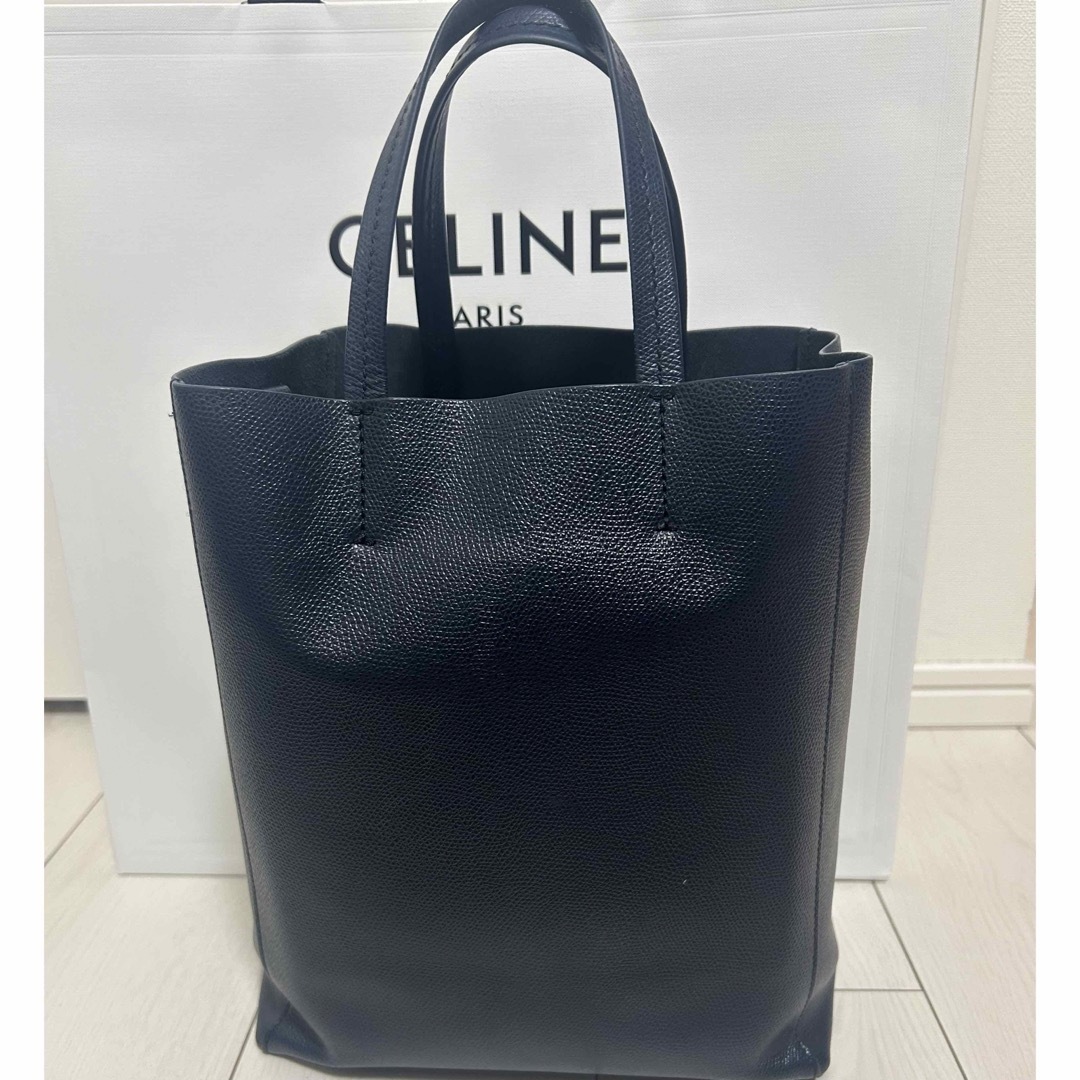 celine(セリーヌ)の【希少】CELINE カバ スモール ネイビー レディースのバッグ(ハンドバッグ)の商品写真