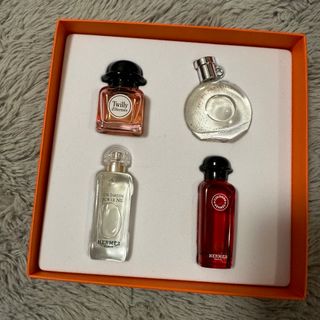 エルメス(Hermes)のににっち様専用HERMES ミニ香水セット　未使用♪(香水(女性用))