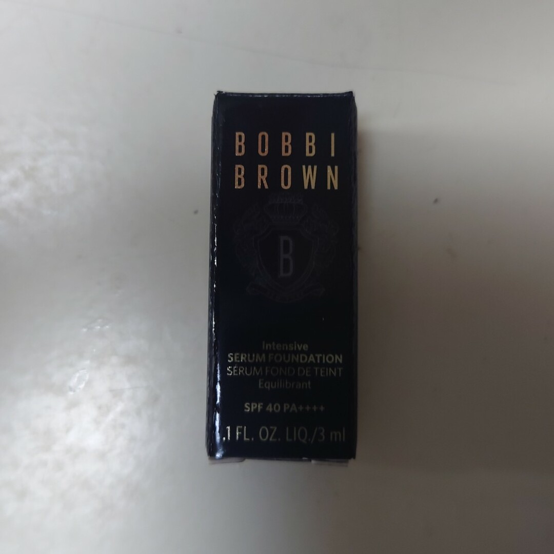 BOBBI BROWN(ボビイブラウン)のボビィブラウン インテンシブセラムファンデーション サンプル コスメ/美容のキット/セット(サンプル/トライアルキット)の商品写真