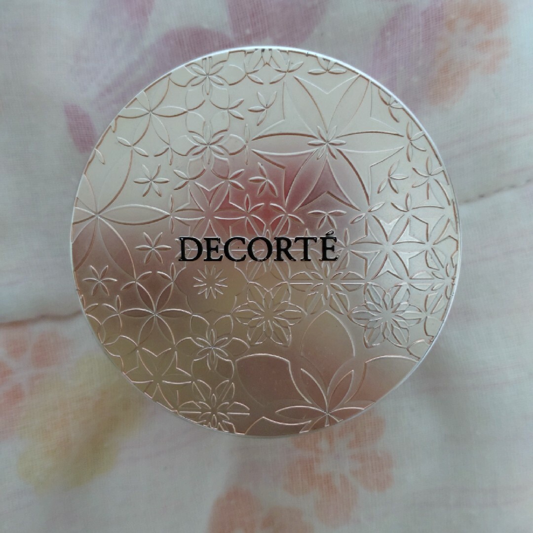 COSME DECORTE(コスメデコルテ)のコスメデコルテ　フェイスパウダー コスメ/美容のベースメイク/化粧品(フェイスパウダー)の商品写真