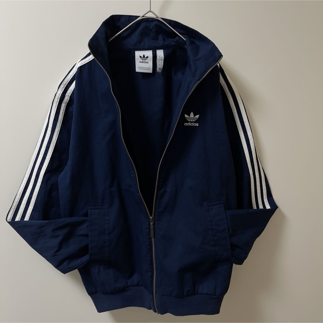 Originals（adidas）(オリジナルス)の00s美品】アディダス刺繍トラックジャケット古着ジャージトップ　ネイビー紺　綿 メンズのトップス(ジャージ)の商品写真