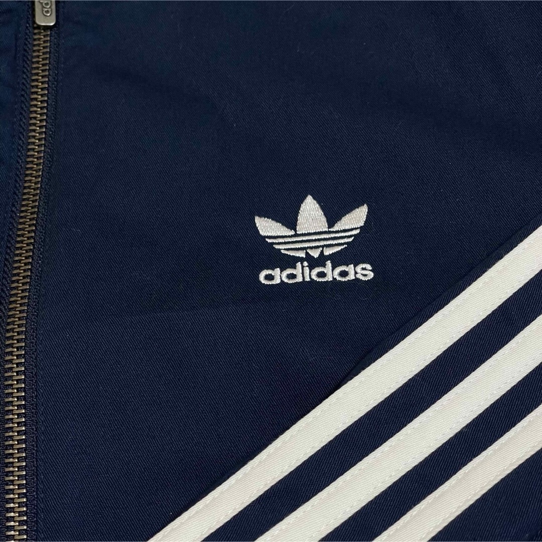 Originals（adidas）(オリジナルス)の00s美品】アディダス刺繍トラックジャケット古着ジャージトップ　ネイビー紺　綿 メンズのトップス(ジャージ)の商品写真