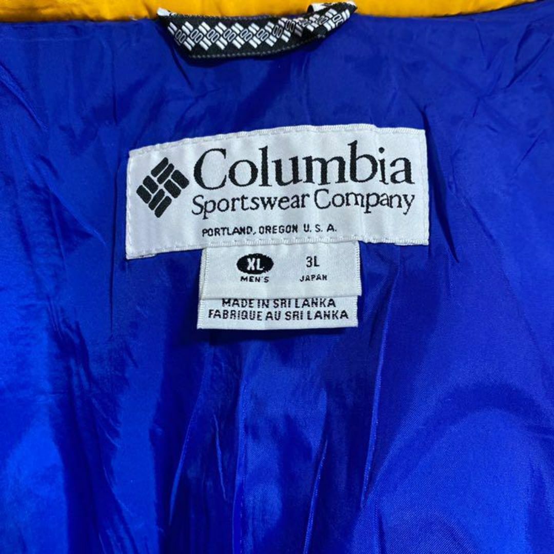 Columbia(コロンビア)のColumbia ナイロン ブルゾン スポーツ 黒 古着 ジャケット アウター メンズのジャケット/アウター(ナイロンジャケット)の商品写真