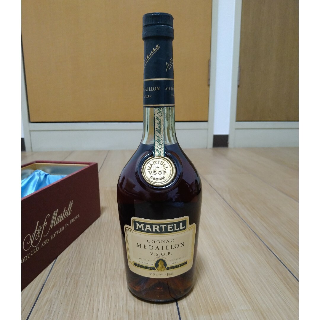 マーテルメダイヨンVSOP 食品/飲料/酒の酒(ブランデー)の商品写真