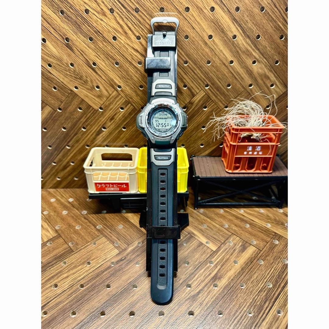 CASIO プロトレック　PRT-41 高機能モデル　中古 メンズの時計(腕時計(デジタル))の商品写真