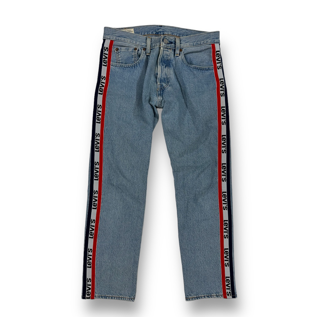 Levi's(リーバイス)のLevi's リーバイス 501 スリムテーパードストレッチ サイドロゴ82cm メンズのパンツ(デニム/ジーンズ)の商品写真