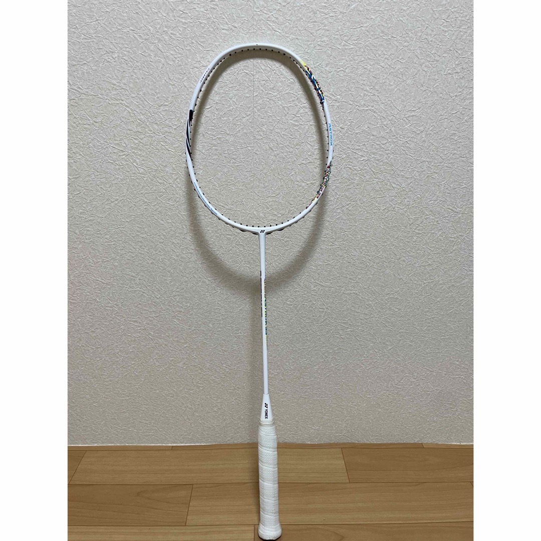 YONEX(ヨネックス)のYONEX バドミントンラケット ASTROX 33（アストロクス  33） スポーツ/アウトドアのスポーツ/アウトドア その他(バドミントン)の商品写真