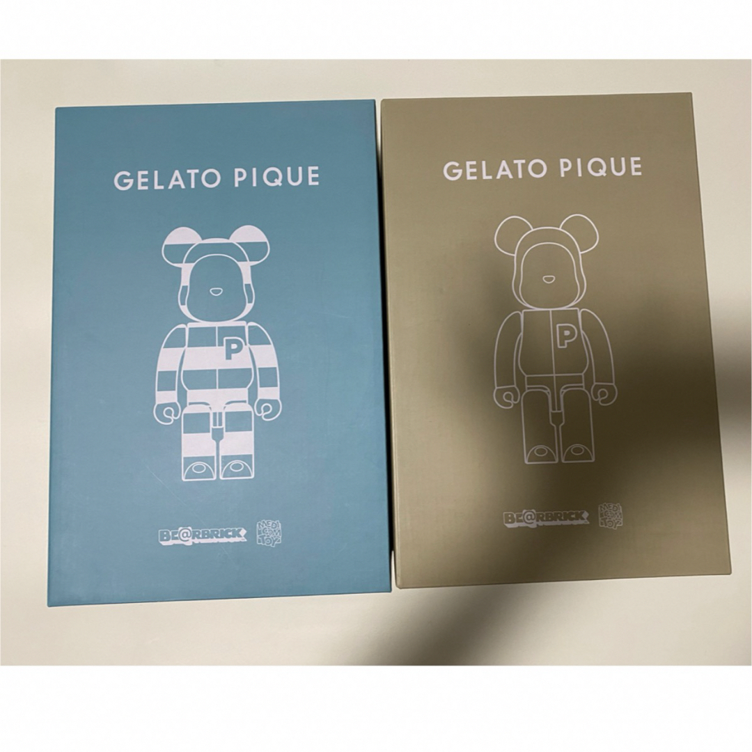 BE@RBRICK(ベアブリック)のGELATO PIQUE  400％ (MINT+BEIGE) 2体セット ハンドメイドのおもちゃ(フィギュア)の商品写真