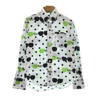 コムデギャルソン(COMME des GARCONS)のCOMME des GARCONS カジュアルシャツ XS 白x黒x緑(総柄) 【古着】【中古】(シャツ/ブラウス(長袖/七分))