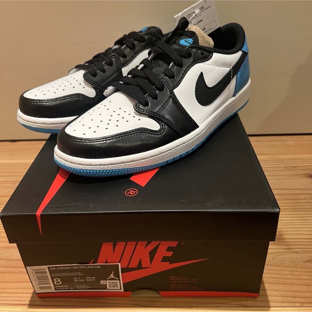 NIKE(ナイキ)のNike Air Jordan 1 Low OG "Black and UNC" メンズの靴/シューズ(スニーカー)の商品写真