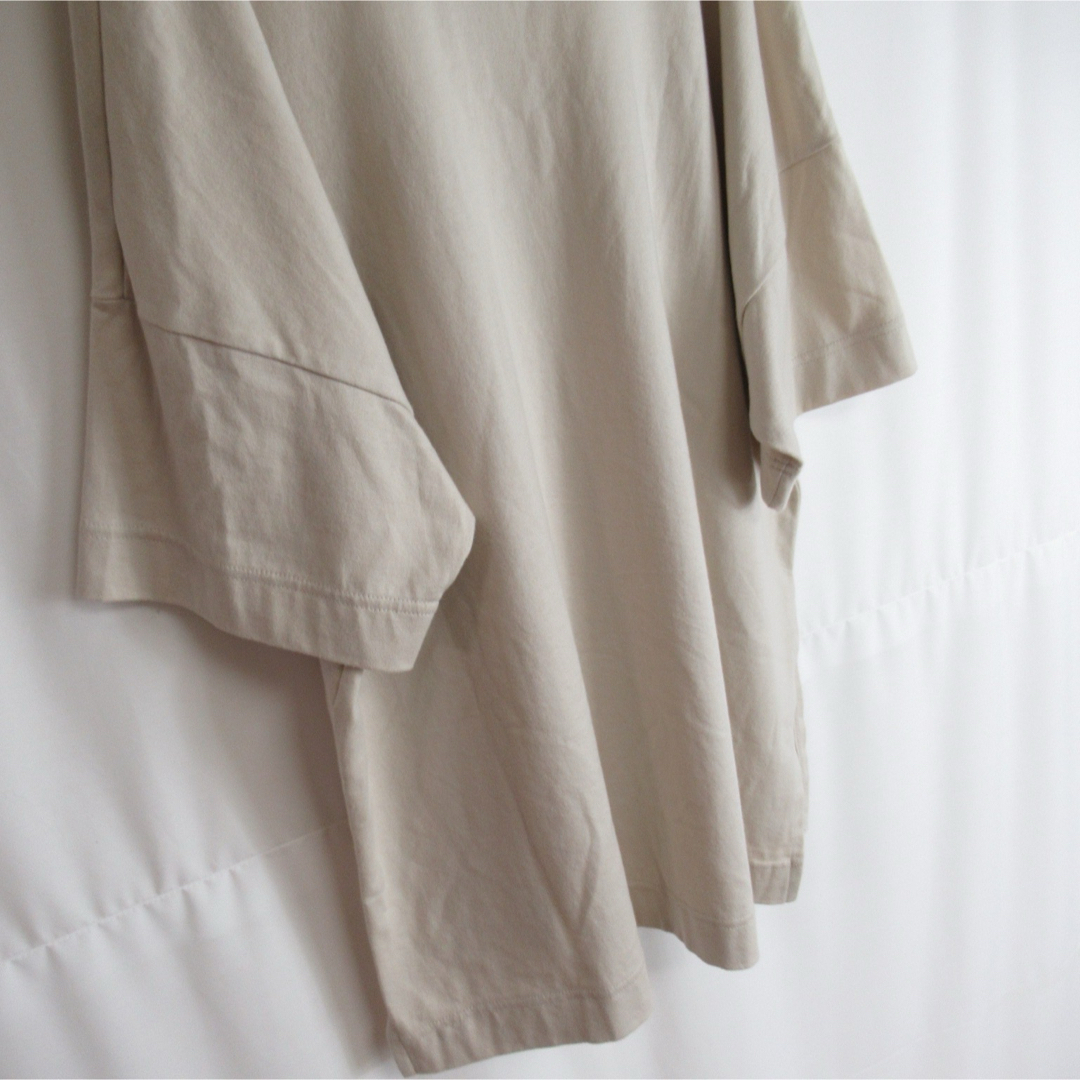 squady(スカディー)の美品 Squady オーバーサイズ コットン Tシャツ カットソー M 半袖 レディースのトップス(Tシャツ(半袖/袖なし))の商品写真