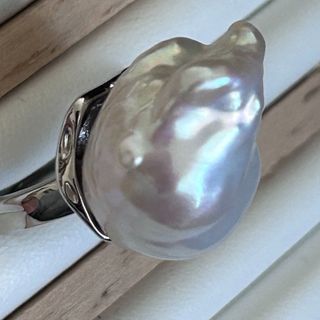 淡水パール　虹色　ホワイト　オイスター　バロック　メタリック　リング　指輪(リング)