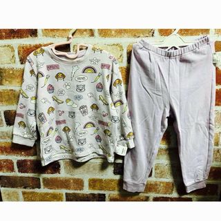 ユニクロ(UNIQLO)のユニクロ★パウパトロールパジャマ　スカイ　エベレスト　パープル　100サイズ(パジャマ)