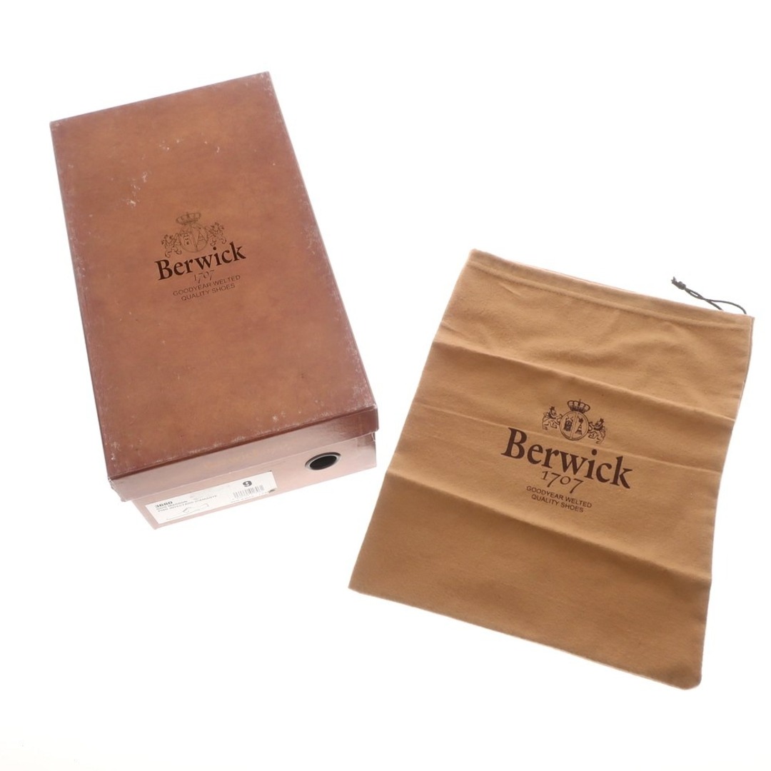 Berwick(バーウィック)の【中古】【未使用】バーウィック BERWICK 3680 プレーントゥ ドレスシューズ ダークブラウン【サイズ9】【メンズ】 メンズの靴/シューズ(ドレス/ビジネス)の商品写真