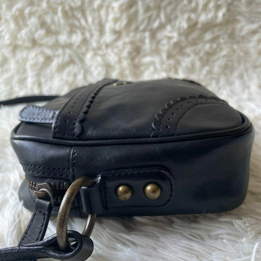 ANNA SUI(アナスイ)の希少デザイン✨ANNASUI　アナスイ　ショルダーバッグ　バタフライ　斜め掛け可 レディースのバッグ(ショルダーバッグ)の商品写真