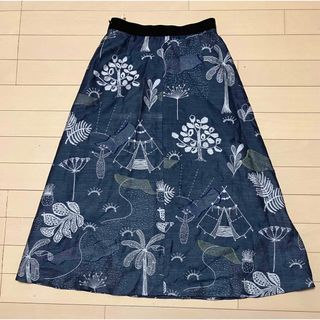 sutseso ボタニカル柄　フレアスカート　size38(ひざ丈スカート)