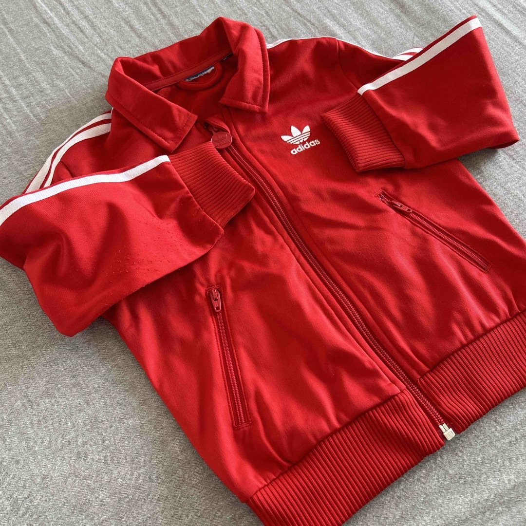 adidas(アディダス)の100 4T  adidasセットアップ　襟付きジャージ上下 キッズ/ベビー/マタニティのキッズ服男の子用(90cm~)(その他)の商品写真