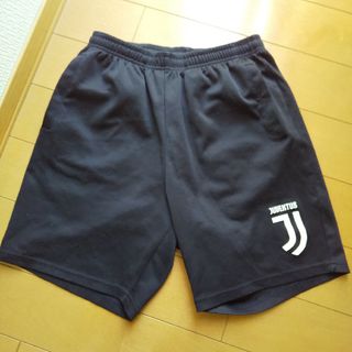 160cm JUVENTUS ハーフパンツ 黒(ウェア)