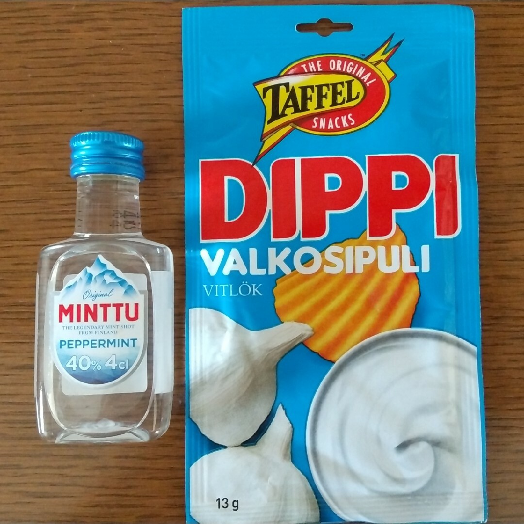 minttu お酒 とスナック菓子 食品/飲料/酒の酒(その他)の商品写真