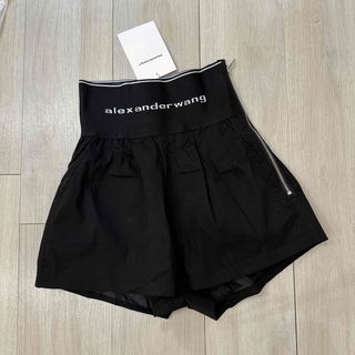 アレキサンダーワン(Alexander Wang)のalexanderwang ショートパンツ(ショートパンツ)