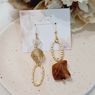 No...92♡アシメ　レトロヴィンテージ　大人可愛いピアス/イヤリング(ピアス)