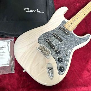 【7772】 Bacchus global BST-700B WH/OIL(エレキギター)