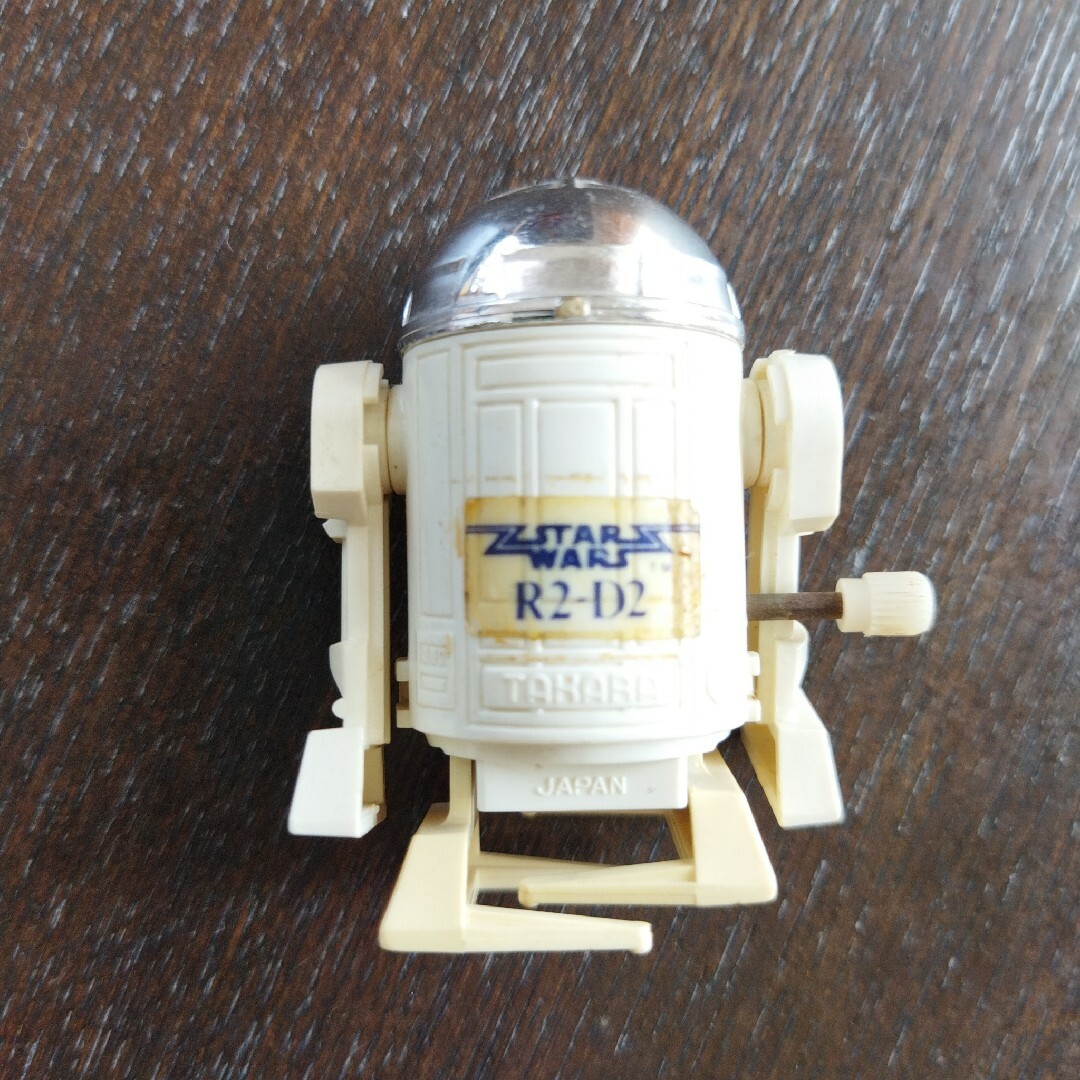 Takara Tomy(タカラトミー)のスター・ウォーズ R2-D2 ゼンマイ式おもちゃ 1978年製 タカラ エンタメ/ホビーのフィギュア(SF/ファンタジー/ホラー)の商品写真