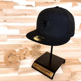 ニューエラー(NEW ERA)の超激レア【ニューエラ×レッドホットチリペッパーズ】コラボ ブラックロゴ キャップ(キャップ)