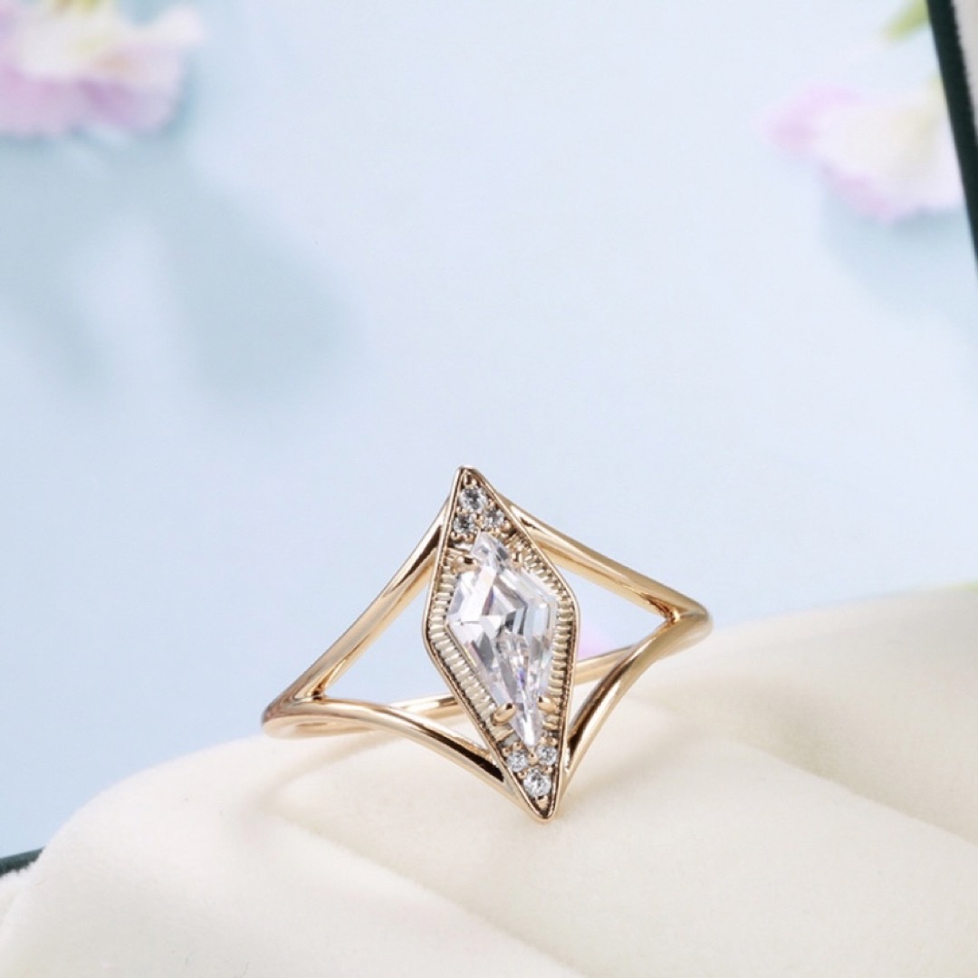 14KGP ひし形 ダイヤ 高級 小粒 ジルコン ローズゴールド リング レディースのアクセサリー(リング(指輪))の商品写真