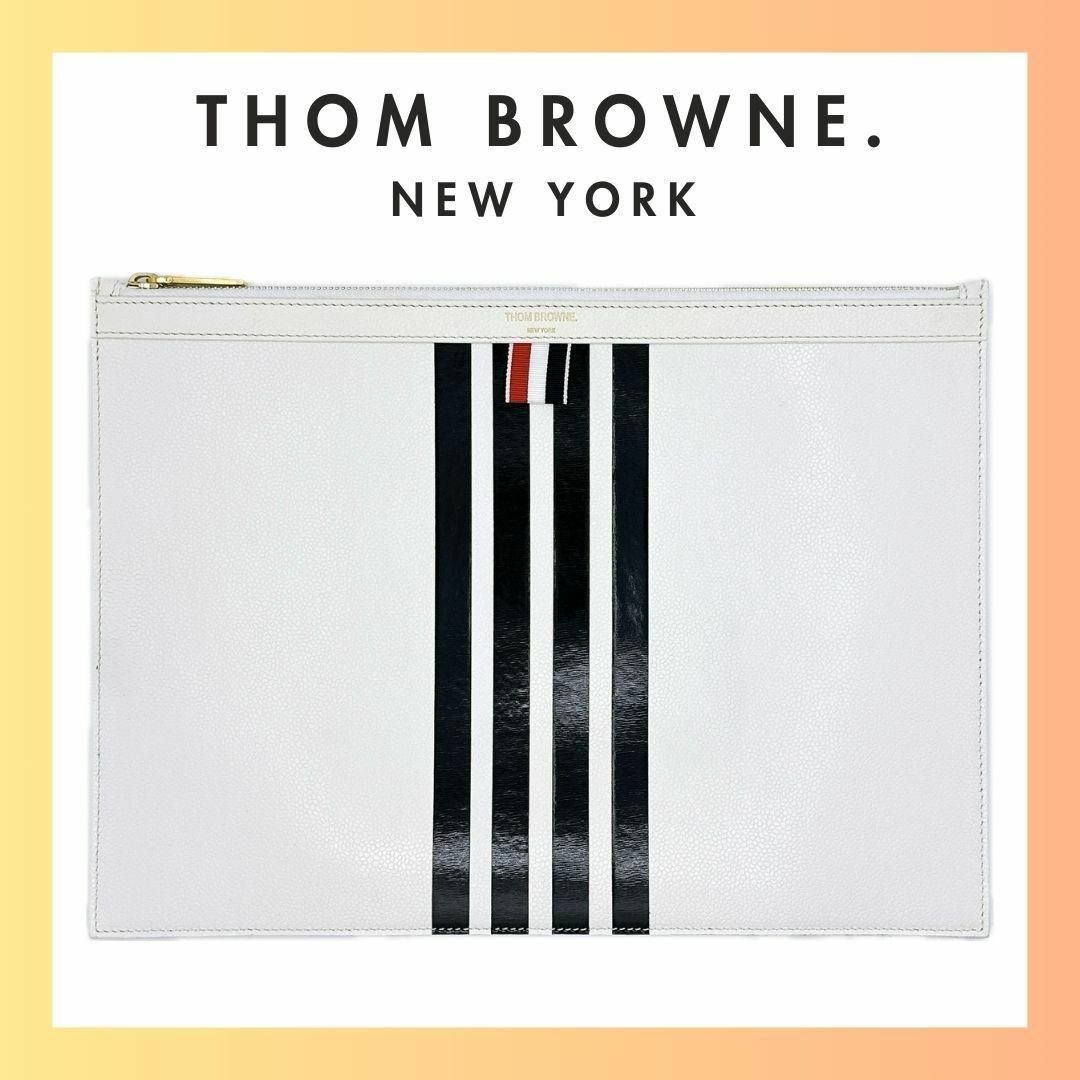 THOM BROWNE(トムブラウン)のトムブラウンニューヨーク レザー ストライプ ミディアム クラッチバッグ　A4 レディースのバッグ(クラッチバッグ)の商品写真