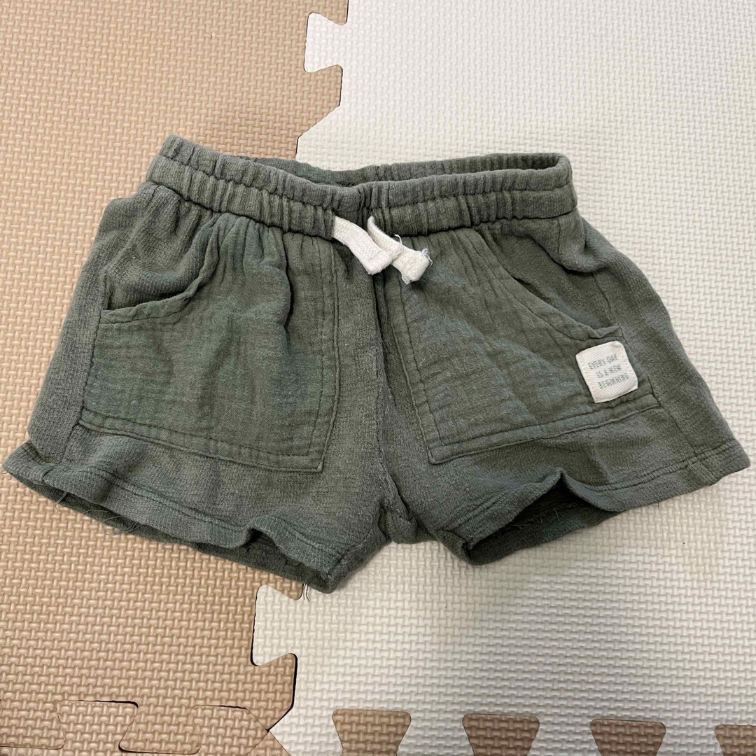 ZARA KIDS(ザラキッズ)のベビー服　半ズボン キッズ/ベビー/マタニティのベビー服(~85cm)(パンツ)の商品写真