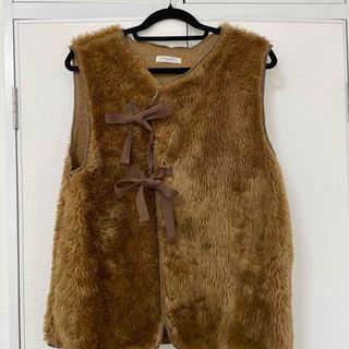 Machatt WOOL LIKE FORM VEST ベストの通販 by KaneKa.7's shop|ラクマ Machatt WOOL LIKE FORM VEST ベストの通販 by KaneKa.7's shop|ラクマ