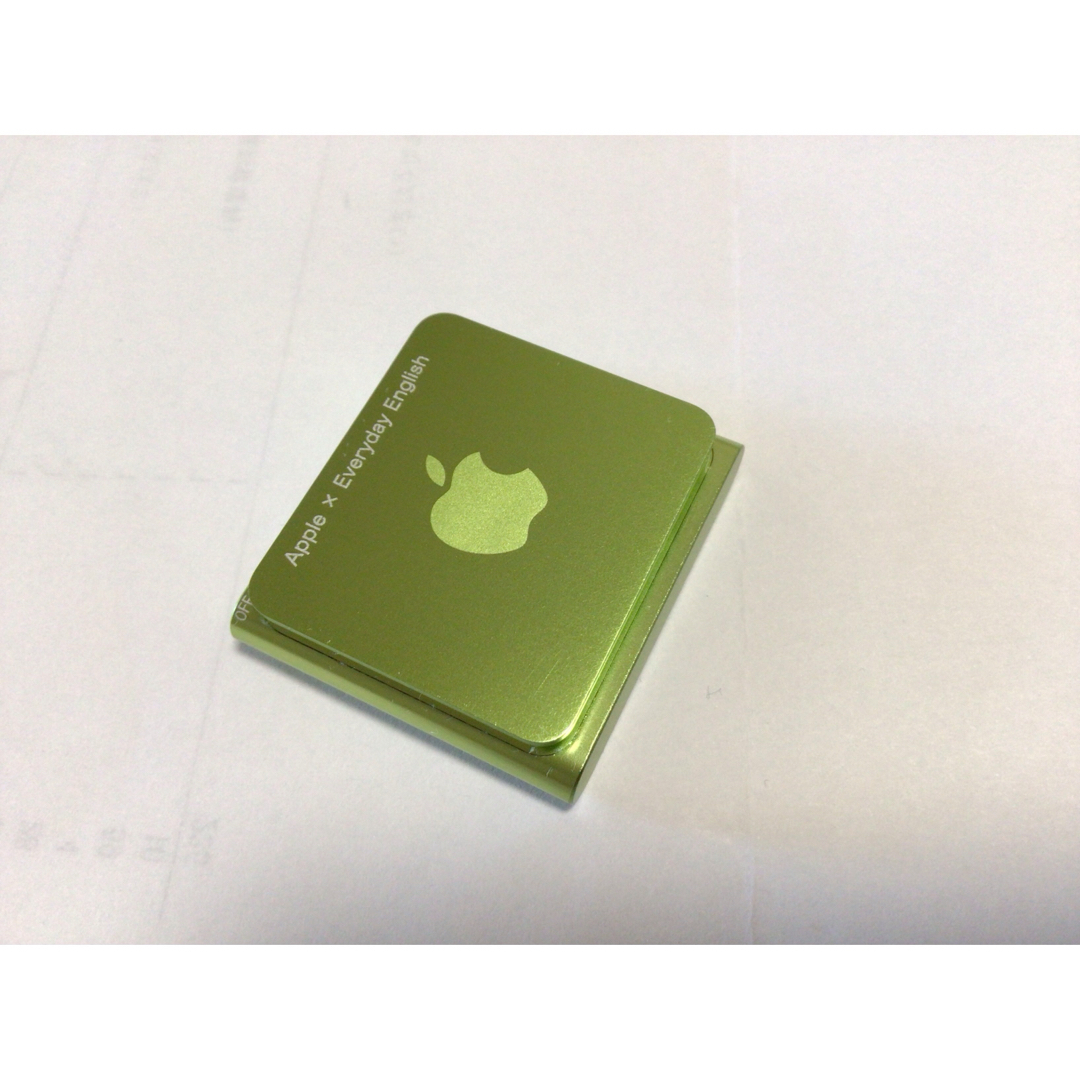 Apple(アップル)のiPod shuffle 4th gene イエローグリーン no.28 スマホ/家電/カメラのオーディオ機器(ポータブルプレーヤー)の商品写真