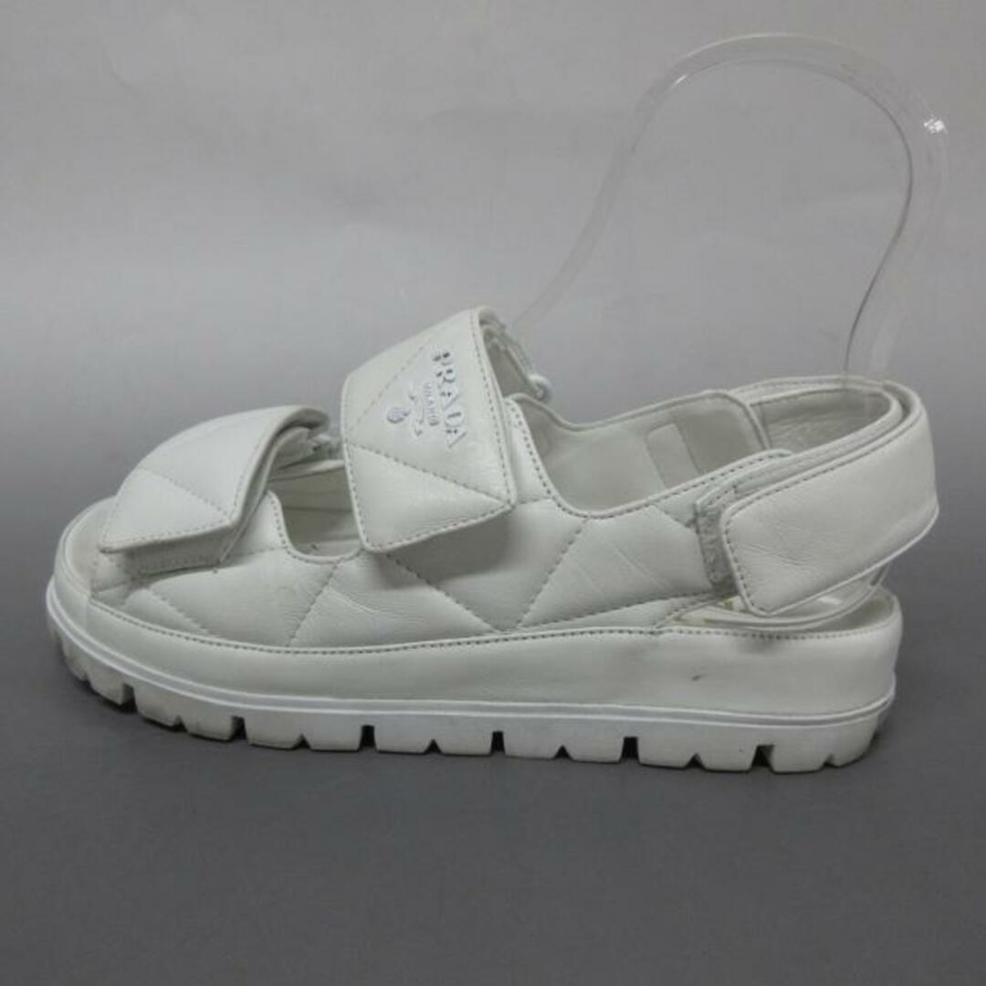 PRADA - PRADA(プラダ) サンダル 36 レディース - 白 キルティング PRADA - PRADA(プラダ) サンダル 36 レディース - 白 キルティング