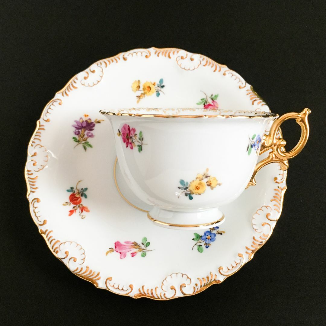 MEISSEN(マイセン)の古マイセン 金彩 小花散らし文 シェルレリーフ縁取り ティートリオセット ② インテリア/住まい/日用品のキッチン/食器(食器)の商品写真