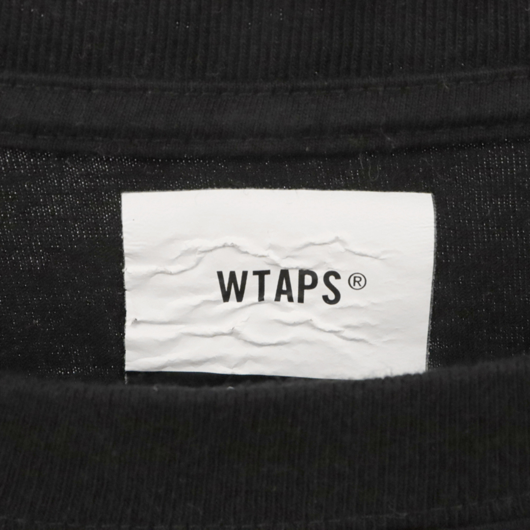 W)taps(ダブルタップス)のWTAPS ダブルタップス フロントロゴプリント クルーネックカットソー 半袖Tシャツ ブラック メンズのトップス(Tシャツ/カットソー(半袖/袖なし))の商品写真