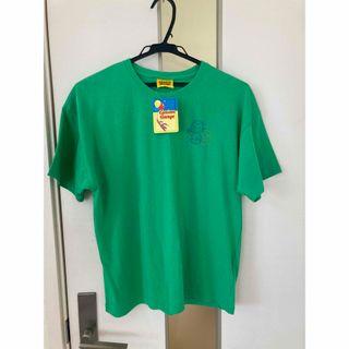 アベイル(Avail)の新品未使用タグ付きおさるのジョージ爽やかグリーンシャツレディースMサイズ(Tシャツ(半袖/袖なし))