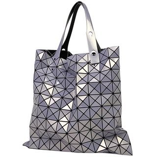 イッセイミヤケ(ISSEY MIYAKE)のイッセイミヤケ プリズム トートバッグ レディース 【中古】(トートバッグ)