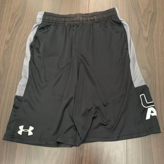 アンダーアーマー(UNDER ARMOUR)のアンダーアーマー　ハーフパンツ(パンツ/スパッツ)